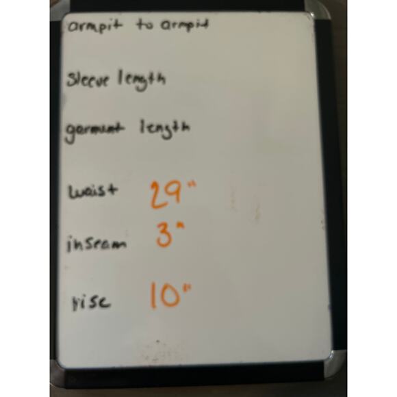 NWT Old Navy Women's Blue Denim Cuffed Shorts O.G. Straight Size 6 - Picture 6 of 6